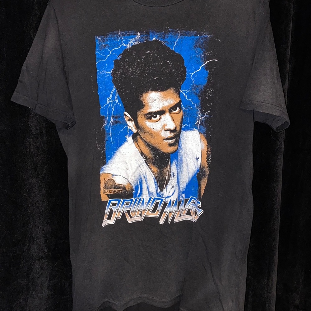 Bruno Mars Moonshine Jungle Tour Vintage T-Shirt